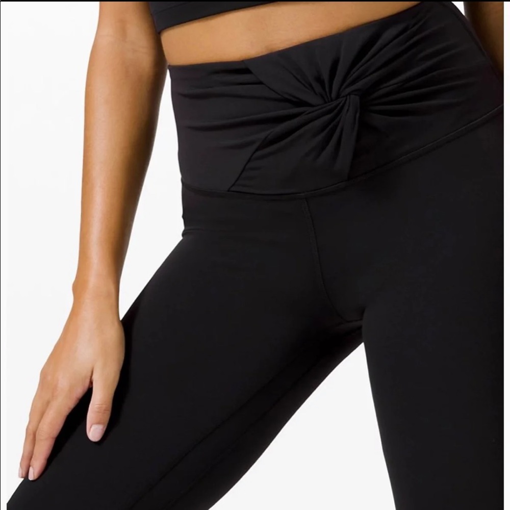 Lululemon Align HR Tight 28” Twistwaist